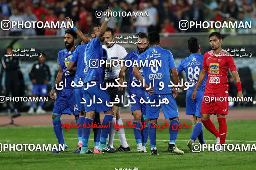 913257, Tehran, [*parameter:4*], لیگ برتر فوتبال ایران، Persian Gulf Cup، Week 10، First Leg، Persepolis 1 v 0 Esteghlal on 2017/10/26 at Azadi Stadium