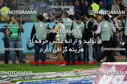913668, Tehran, [*parameter:4*], لیگ برتر فوتبال ایران، Persian Gulf Cup، Week 10، First Leg، Persepolis 1 v 0 Esteghlal on 2017/10/26 at Azadi Stadium