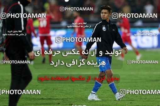 913622, Tehran, [*parameter:4*], لیگ برتر فوتبال ایران، Persian Gulf Cup، Week 10، First Leg، Persepolis 1 v 0 Esteghlal on 2017/10/26 at Azadi Stadium