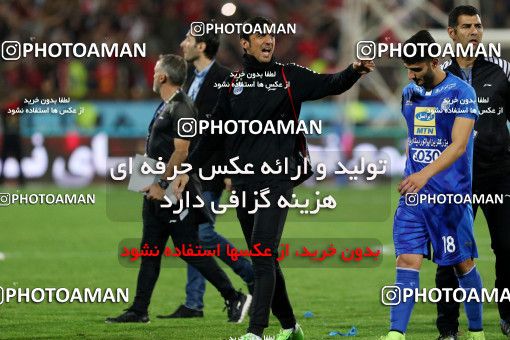 913635, Tehran, [*parameter:4*], لیگ برتر فوتبال ایران، Persian Gulf Cup، Week 10، First Leg، Persepolis 1 v 0 Esteghlal on 2017/10/26 at Azadi Stadium