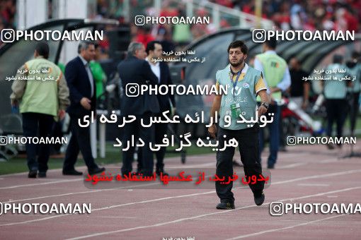 913632, Tehran, [*parameter:4*], لیگ برتر فوتبال ایران، Persian Gulf Cup، Week 10، First Leg، Persepolis 1 v 0 Esteghlal on 2017/10/26 at Azadi Stadium