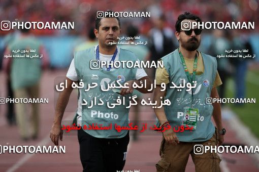 913689, Tehran, [*parameter:4*], لیگ برتر فوتبال ایران، Persian Gulf Cup، Week 10، First Leg، Persepolis 1 v 0 Esteghlal on 2017/10/26 at Azadi Stadium