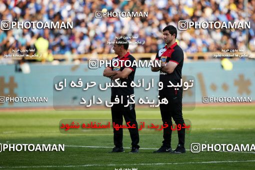 913581, Tehran, [*parameter:4*], لیگ برتر فوتبال ایران، Persian Gulf Cup، Week 10، First Leg، Persepolis 1 v 0 Esteghlal on 2017/10/26 at Azadi Stadium
