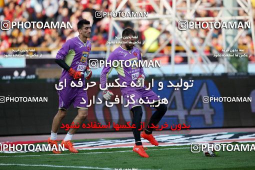 913641, Tehran, [*parameter:4*], لیگ برتر فوتبال ایران، Persian Gulf Cup، Week 10، First Leg، Persepolis 1 v 0 Esteghlal on 2017/10/26 at Azadi Stadium