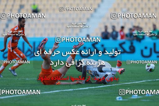 917819, Tehran, [*parameter:4*], لیگ برتر فوتبال ایران، Persian Gulf Cup، Week 11، First Leg، Saipa 0 v 2 Persepolis on 2017/10/31 at Takhti Stadium