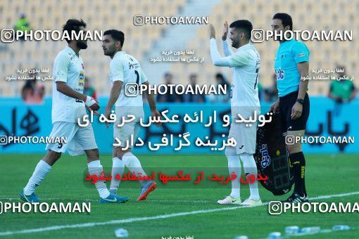 917737, Tehran, [*parameter:4*], لیگ برتر فوتبال ایران، Persian Gulf Cup، Week 11، First Leg، Saipa 0 v 2 Persepolis on 2017/10/31 at Takhti Stadium