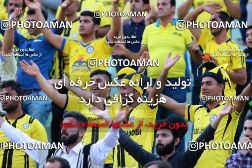 918416, لیگ برتر فوتبال ایران، Persian Gulf Cup، Week 10، First Leg، 2017/10/20، Isfahan، Naghsh-e Jahan Stadium، Zob Ahan Esfahan 0 - 3 Pars Jonoubi Jam
