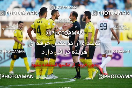 992359, Isfahan, [*parameter:4*], لیگ برتر فوتبال ایران، Persian Gulf Cup، Week 10، First Leg، Zob Ahan Esfahan 0 v 3 Pars Jonoubi Jam on 2017/10/20 at Naghsh-e Jahan Stadium