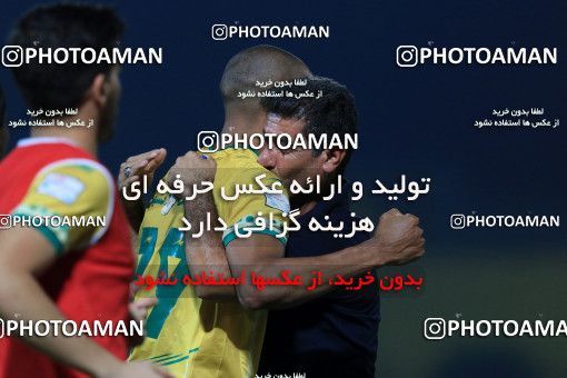 918820, Abadan, , جام حذفی فوتبال ایران, Eighth final, Khorramshahr Cup, Sanat Naft Abadan 2 v 1 Damash Gilan on 2017/10/26 at Takhti Stadium Abadan