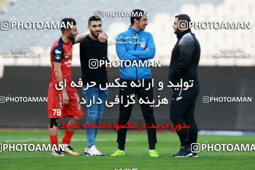 919121, Tehran, [*parameter:4*], لیگ برتر فوتبال ایران، Persian Gulf Cup، Week 11، First Leg، Esteghlal 2 v 0 Naft Tehran on 2017/10/31 at Azadi Stadium