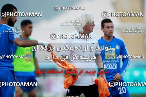 919110, Tehran, [*parameter:4*], لیگ برتر فوتبال ایران، Persian Gulf Cup، Week 11، First Leg، Esteghlal 2 v 0 Naft Tehran on 2017/10/31 at Azadi Stadium