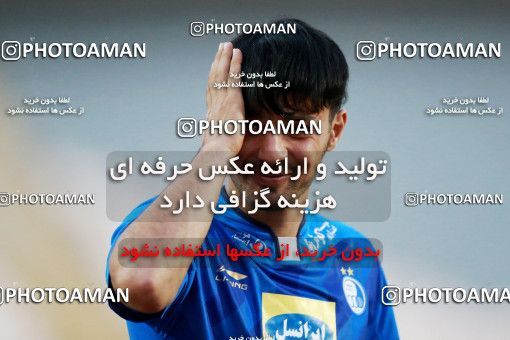 919765, Tehran, [*parameter:4*], Iran Pro League، Persian Gulf Cup، 2017-18 season، First Leg، Week 11، Esteghlal 2 v ۰ Naft Tehran on 2017/10/31 at Azadi Stadium