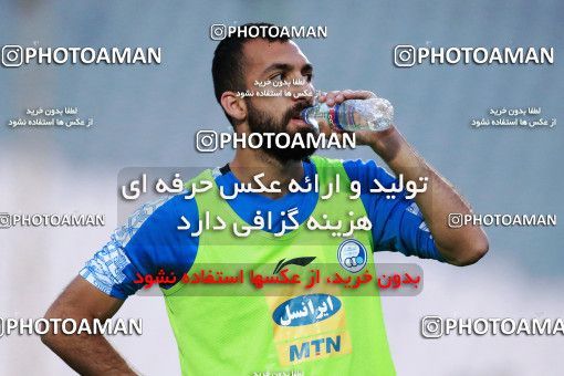 919837, Tehran, [*parameter:4*], لیگ برتر فوتبال ایران، Persian Gulf Cup، Week 11، First Leg، Esteghlal 2 v 0 Naft Tehran on 2017/10/31 at Azadi Stadium