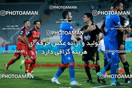 919599, Tehran, [*parameter:4*], لیگ برتر فوتبال ایران، Persian Gulf Cup، Week 11، First Leg، Esteghlal 2 v 0 Naft Tehran on 2017/10/31 at Azadi Stadium
