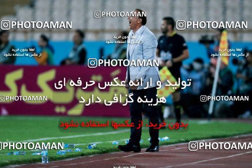 919429, Tehran, [*parameter:4*], لیگ برتر فوتبال ایران، Persian Gulf Cup، Week 11، First Leg، Esteghlal 2 v 0 Naft Tehran on 2017/10/31 at Azadi Stadium
