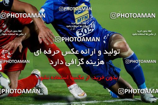 919505, Tehran, [*parameter:4*], لیگ برتر فوتبال ایران، Persian Gulf Cup، Week 11، First Leg، Esteghlal 2 v 0 Naft Tehran on 2017/10/31 at Azadi Stadium