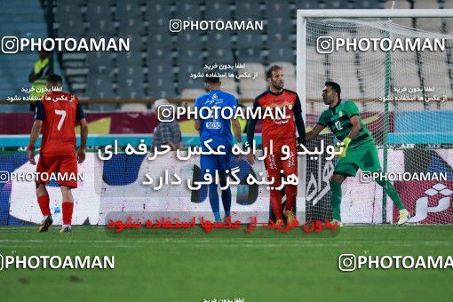 919606, Tehran, [*parameter:4*], لیگ برتر فوتبال ایران، Persian Gulf Cup، Week 11، First Leg، Esteghlal 2 v 0 Naft Tehran on 2017/10/31 at Azadi Stadium