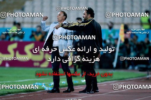 919538, Tehran, [*parameter:4*], لیگ برتر فوتبال ایران، Persian Gulf Cup، Week 11، First Leg، Esteghlal 2 v 0 Naft Tehran on 2017/10/31 at Azadi Stadium