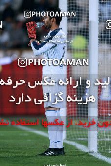 919760, Tehran, [*parameter:4*], لیگ برتر فوتبال ایران، Persian Gulf Cup، Week 11، First Leg، Esteghlal 2 v 0 Naft Tehran on 2017/10/31 at Azadi Stadium