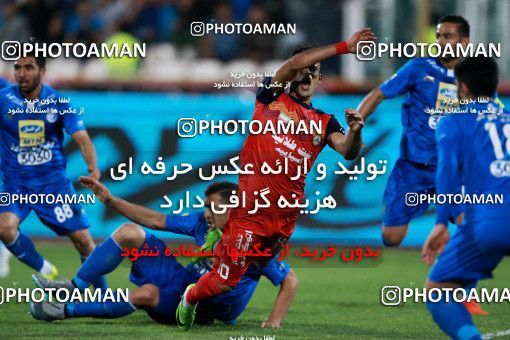 919088, Tehran, [*parameter:4*], لیگ برتر فوتبال ایران، Persian Gulf Cup، Week 11، First Leg، Esteghlal 2 v 0 Naft Tehran on 2017/10/31 at Azadi Stadium