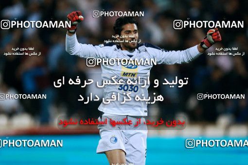 919494, Tehran, [*parameter:4*], لیگ برتر فوتبال ایران، Persian Gulf Cup، Week 11، First Leg، Esteghlal 2 v 0 Naft Tehran on 2017/10/31 at Azadi Stadium