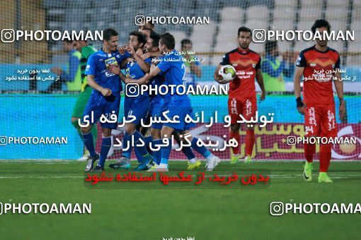 919561, Tehran, [*parameter:4*], لیگ برتر فوتبال ایران، Persian Gulf Cup، Week 11، First Leg، Esteghlal 2 v 0 Naft Tehran on 2017/10/31 at Azadi Stadium