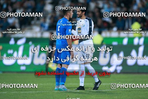 919603, Tehran, [*parameter:4*], لیگ برتر فوتبال ایران، Persian Gulf Cup، Week 11، First Leg، Esteghlal 2 v 0 Naft Tehran on 2017/10/31 at Azadi Stadium