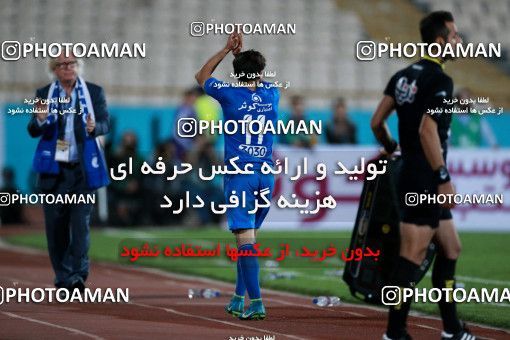 919578, Tehran, [*parameter:4*], لیگ برتر فوتبال ایران، Persian Gulf Cup، Week 11، First Leg، Esteghlal 2 v 0 Naft Tehran on 2017/10/31 at Azadi Stadium