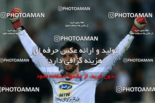 919823, Tehran, [*parameter:4*], لیگ برتر فوتبال ایران، Persian Gulf Cup، Week 11، First Leg، Esteghlal 2 v 0 Naft Tehran on 2017/10/31 at Azadi Stadium