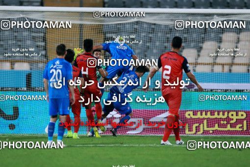 919406, Tehran, [*parameter:4*], لیگ برتر فوتبال ایران، Persian Gulf Cup، Week 11، First Leg، Esteghlal 2 v 0 Naft Tehran on 2017/10/31 at Azadi Stadium