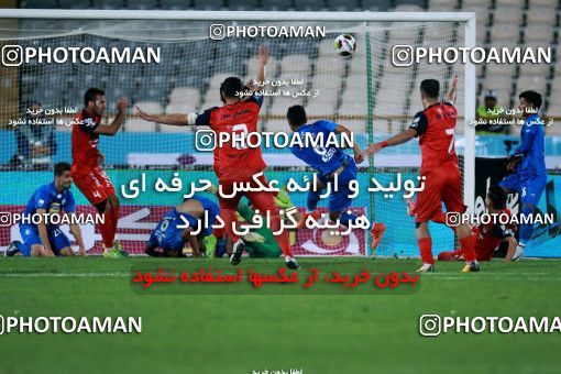 919834, Tehran, [*parameter:4*], لیگ برتر فوتبال ایران، Persian Gulf Cup، Week 11، First Leg، Esteghlal 2 v 0 Naft Tehran on 2017/10/31 at Azadi Stadium