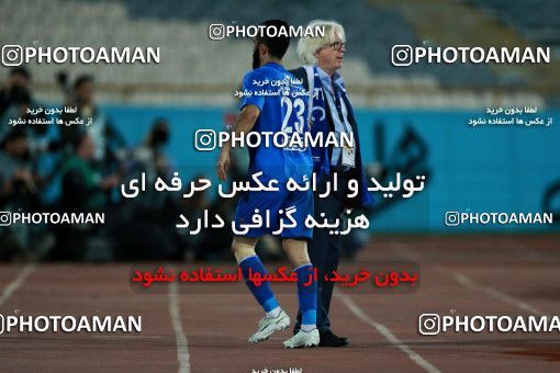 919714, Tehran, [*parameter:4*], لیگ برتر فوتبال ایران، Persian Gulf Cup، Week 11، First Leg، Esteghlal 2 v 0 Naft Tehran on 2017/10/31 at Azadi Stadium