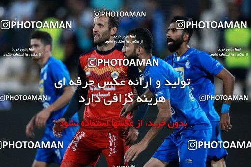 919628, Tehran, [*parameter:4*], لیگ برتر فوتبال ایران، Persian Gulf Cup، Week 11، First Leg، Esteghlal 2 v 0 Naft Tehran on 2017/10/31 at Azadi Stadium