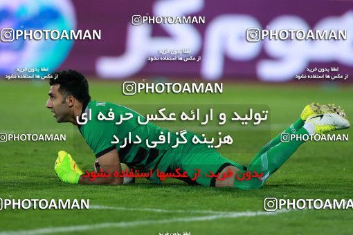920351, Tehran, [*parameter:4*], لیگ برتر فوتبال ایران، Persian Gulf Cup، Week 11، First Leg، Esteghlal 2 v 0 Naft Tehran on 2017/10/31 at Azadi Stadium