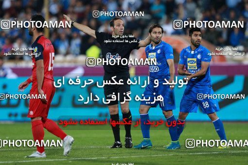 920112, Tehran, [*parameter:4*], لیگ برتر فوتبال ایران، Persian Gulf Cup، Week 11، First Leg، Esteghlal 2 v 0 Naft Tehran on 2017/10/31 at Azadi Stadium