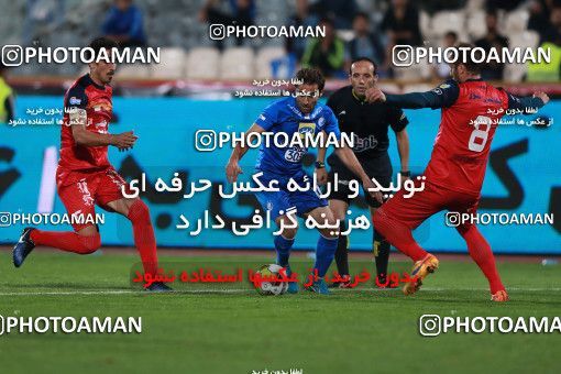 920425, Tehran, [*parameter:4*], لیگ برتر فوتبال ایران، Persian Gulf Cup، Week 11، First Leg، Esteghlal 2 v 0 Naft Tehran on 2017/10/31 at Azadi Stadium