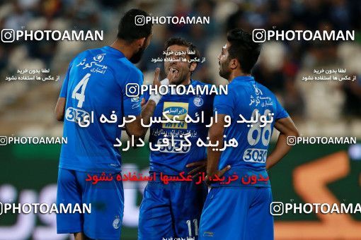 920272, Tehran, [*parameter:4*], لیگ برتر فوتبال ایران، Persian Gulf Cup، Week 11، First Leg، Esteghlal 2 v 0 Naft Tehran on 2017/10/31 at Azadi Stadium