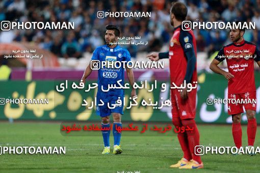 920102, Tehran, [*parameter:4*], لیگ برتر فوتبال ایران، Persian Gulf Cup، Week 11، First Leg، Esteghlal 2 v 0 Naft Tehran on 2017/10/31 at Azadi Stadium