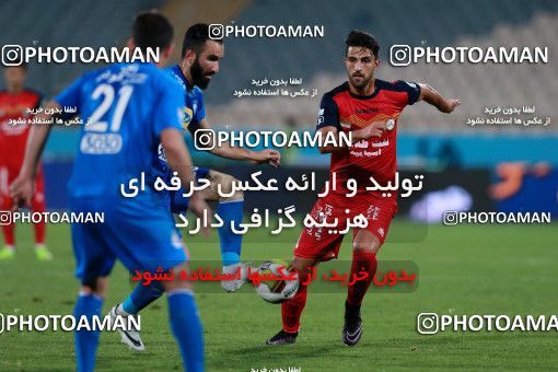 920209, Tehran, [*parameter:4*], لیگ برتر فوتبال ایران، Persian Gulf Cup، Week 11، First Leg، Esteghlal 2 v 0 Naft Tehran on 2017/10/31 at Azadi Stadium