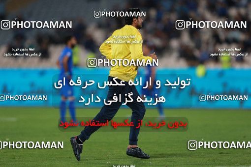920440, Tehran, [*parameter:4*], لیگ برتر فوتبال ایران، Persian Gulf Cup، Week 11، First Leg، Esteghlal 2 v 0 Naft Tehran on 2017/10/31 at Azadi Stadium