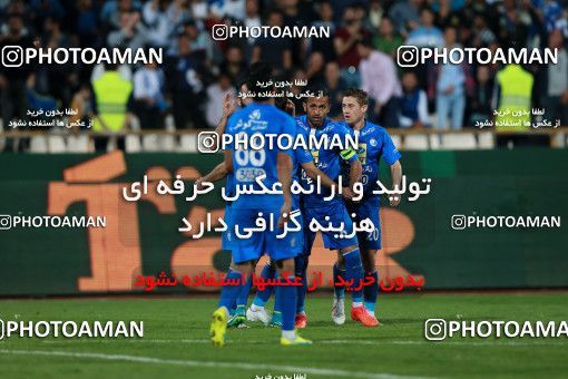 920253, Tehran, [*parameter:4*], لیگ برتر فوتبال ایران، Persian Gulf Cup، Week 11، First Leg، Esteghlal 2 v 0 Naft Tehran on 2017/10/31 at Azadi Stadium