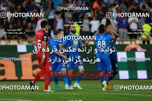 920451, Tehran, [*parameter:4*], لیگ برتر فوتبال ایران، Persian Gulf Cup، Week 11، First Leg، Esteghlal 2 v 0 Naft Tehran on 2017/10/31 at Azadi Stadium