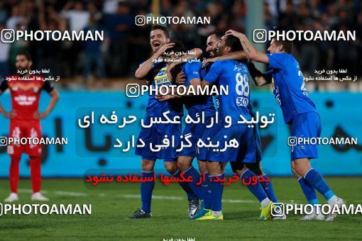 920332, Tehran, [*parameter:4*], لیگ برتر فوتبال ایران، Persian Gulf Cup، Week 11، First Leg، Esteghlal 2 v 0 Naft Tehran on 2017/10/31 at Azadi Stadium