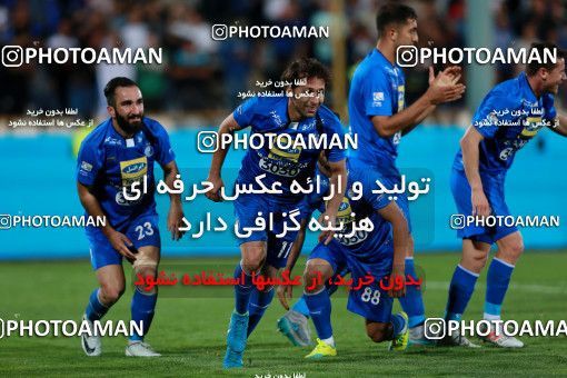 920269, Tehran, [*parameter:4*], لیگ برتر فوتبال ایران، Persian Gulf Cup، Week 11، First Leg، Esteghlal 2 v 0 Naft Tehran on 2017/10/31 at Azadi Stadium