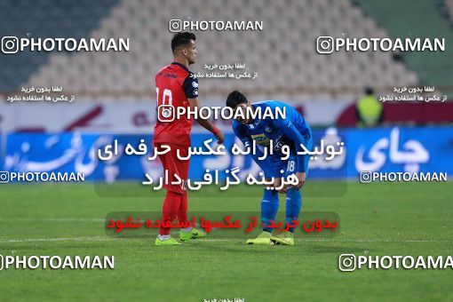 920390, Tehran, [*parameter:4*], لیگ برتر فوتبال ایران، Persian Gulf Cup، Week 11، First Leg، Esteghlal 2 v 0 Naft Tehran on 2017/10/31 at Azadi Stadium