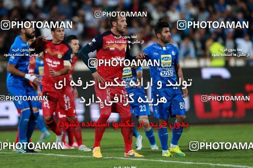 920471, Tehran, [*parameter:4*], لیگ برتر فوتبال ایران، Persian Gulf Cup، Week 11، First Leg، Esteghlal 2 v 0 Naft Tehran on 2017/10/31 at Azadi Stadium