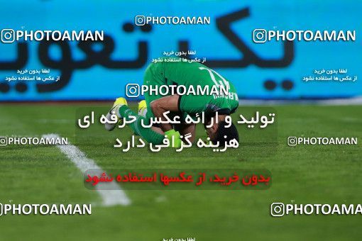 920126, Tehran, [*parameter:4*], لیگ برتر فوتبال ایران، Persian Gulf Cup، Week 11، First Leg، Esteghlal 2 v 0 Naft Tehran on 2017/10/31 at Azadi Stadium