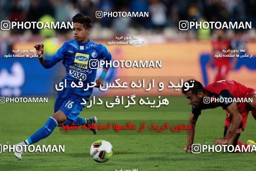 920498, Tehran, [*parameter:4*], لیگ برتر فوتبال ایران، Persian Gulf Cup، Week 11، First Leg، Esteghlal 2 v 0 Naft Tehran on 2017/10/31 at Azadi Stadium