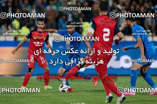 920475, Tehran, [*parameter:4*], لیگ برتر فوتبال ایران، Persian Gulf Cup، Week 11، First Leg، Esteghlal 2 v 0 Naft Tehran on 2017/10/31 at Azadi Stadium