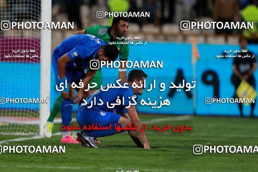920192, Tehran, [*parameter:4*], لیگ برتر فوتبال ایران، Persian Gulf Cup، Week 11، First Leg، Esteghlal 2 v 0 Naft Tehran on 2017/10/31 at Azadi Stadium